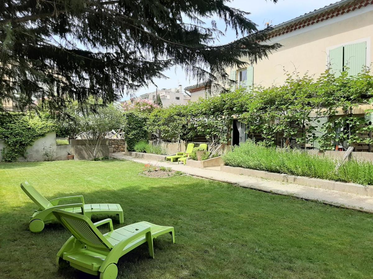 Clos De La Noria Pont-Saint-Esprit Bagian luar foto
