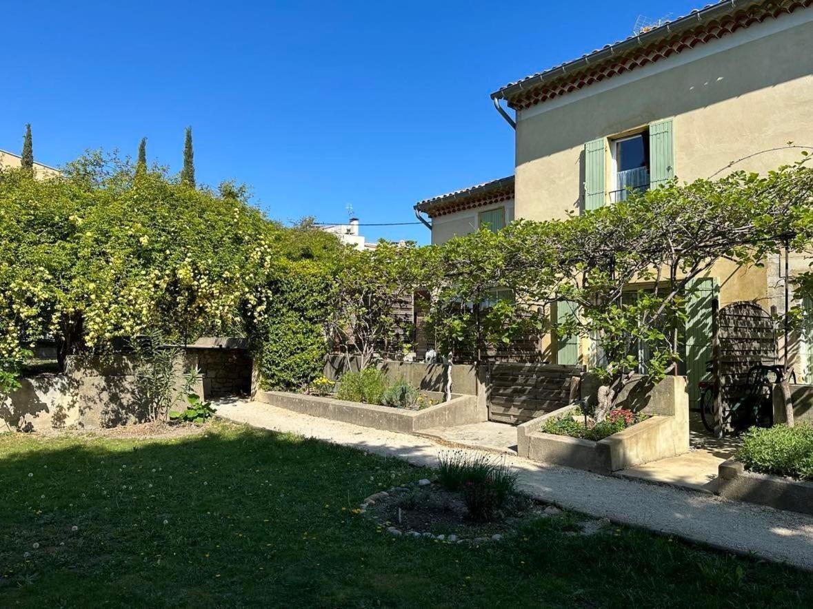 Clos De La Noria Pont-Saint-Esprit Bagian luar foto
