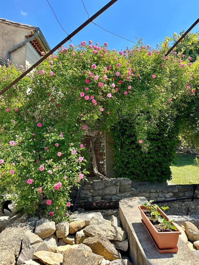 Clos De La Noria Pont-Saint-Esprit Bagian luar foto